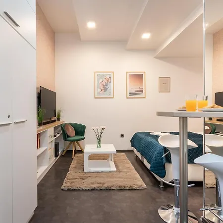 Apartment Bpr The Cribs Of - Studio33 Budapest